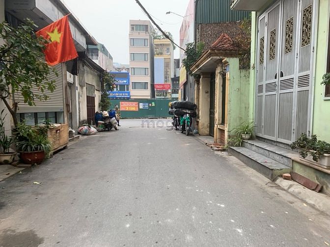 Hình ảnh Cần bán lô góc 2 mặt thoáng 50m2, cách mặt đường Hồ Tiến chỉ 100m