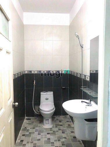 Hình ảnh Nhà mới xinh 3 tầng 32m2 giáp Tân Phú, Quận 6