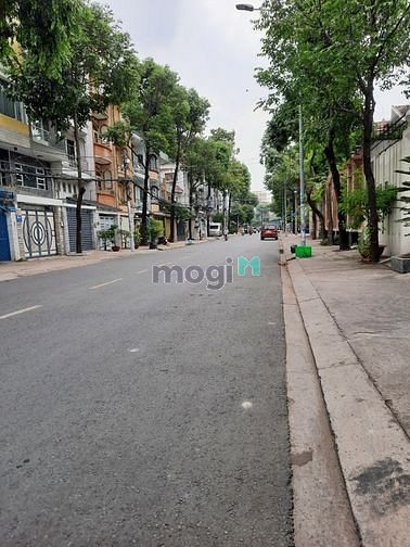 Hình ảnh 💎 nhà đẹp ngay CV Bình Phú, 4x18,5m - 4 Tầng