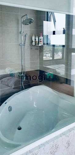 Hình ảnh Cho Thuê Căn Hộ 2PN Đập Thông Từ Căn 3PN - Diện tích lớn, Quận 2