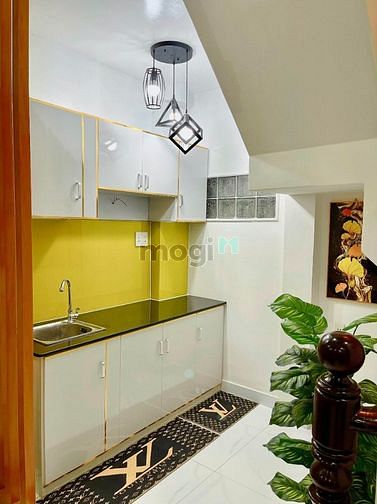Hình ảnh Hàng hiếm Q3 - 3 Tàng Mới Keng - CÁCH MT CHỈ 10M.
