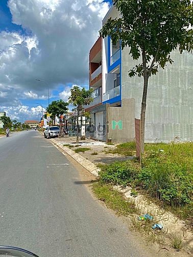 Hình ảnh Đất Bình Chánh Thổ Cư 100% Gần Cao Tốc Sài Gòn 5x16m MT Trần Văn Giàu