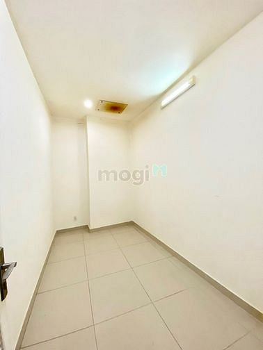 Hình ảnh Bán nhà chung cư gần Trường đại học ở Quận 7
