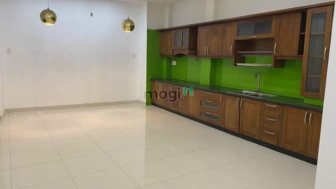 Hình ảnh Thanh lý gấp nhà đường Lạc Long Quân - P.9 - Quận Tân Bình