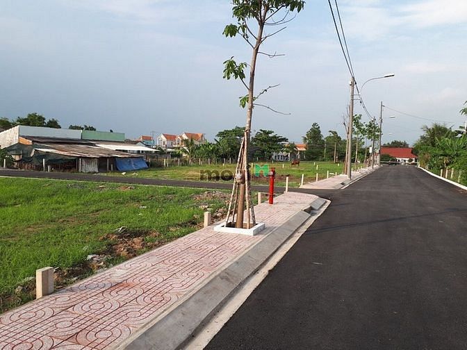 Hình ảnh Bán đất nền chính chủ sổ hồng riêng