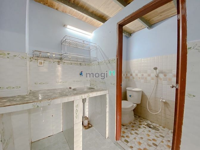 Hình ảnh Phòng trọ thoáng mát tại Bình Tân giá rẻ