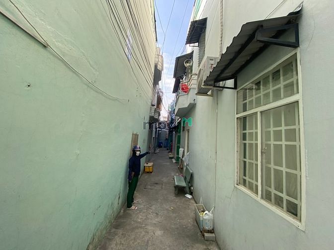 Hình ảnh Bán nhà trung tâm quận 7, 34m2, chỉ 2.7 tỷ