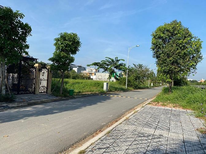 Hình ảnh Góc 525m2 giá 1,25 tỷ/175m2 ngay KCN Nhật - Hàn gần Chợ tự phát.