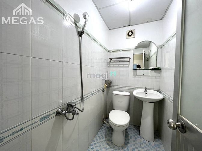 Hình ảnh Căn Hộ cao cấp full nội thất view sông bờ kè Trường Sa thoáng mát