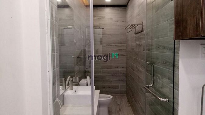 Hình ảnh Cho thuê CHDV studio full nội thất gần KCX Tân Thuận
