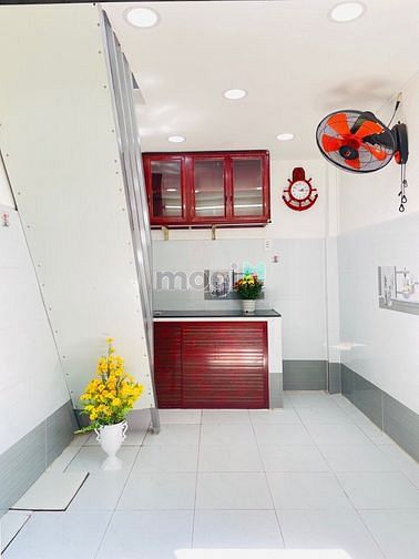 Hình ảnh Nhà nhỏ mới xây, sổ hồng riêng quận 6