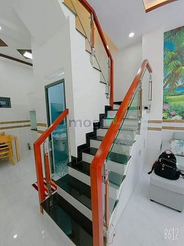 Hình ảnh NHÀ MỚI 100% 2 lầu 4PN sổ hồng 2 tỷ hơn khu VIP
