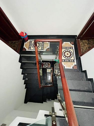 Hình ảnh Bán Nhà Tân Bình, HXH, 5 Tầng , 60m2,Chỉ 8,05ty