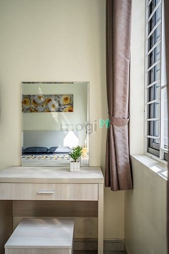 Hình ảnh Phòng Q3 cao cấp, ban công siêu rộng thoáng mát, giờ giấc tự do