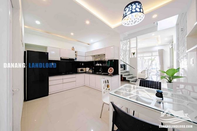 Hình ảnh Nhà 3 phòng ngủ khu Phạm Văn Đồng - B541