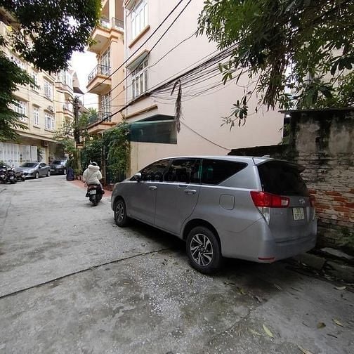 Hình ảnh Bán đất Vip ô tô tránh Đội Cấn quận Ba Đình 63m2 giá 10.5 tỷ.