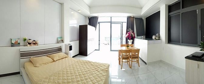 Hình ảnh Studio ban công full nội thất gần ĐH UFM và KCX Tân Thuận