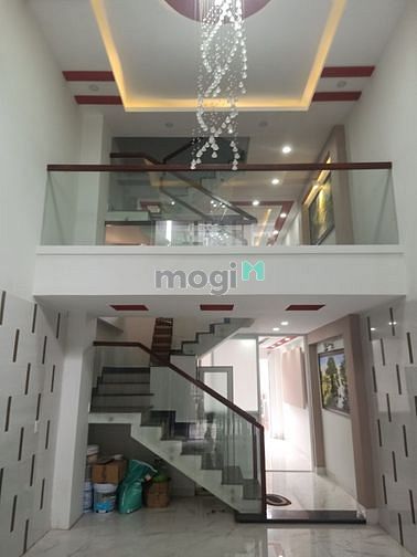 Hình ảnh Cho thuê nhà mới đẹp hẻm 6m Hoàng Bật Đạt P.15 Tân Bình 3 lầu