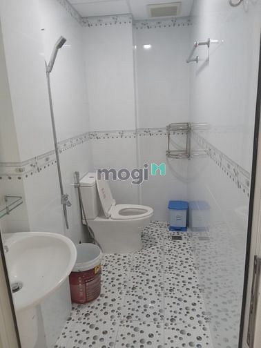 Hình ảnh Phòng có nội thất gần Trương Văn Bang P.Tml Q.2, 35m2, thang máy: