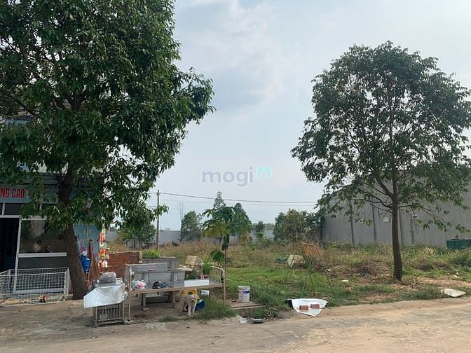 Hình ảnh Cần vốn bán 400m2 thổ cư,khu đô thị mới,đường thông chợ.Sổ hồng riêng