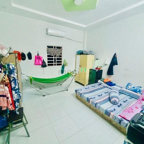 Hình ảnh Bán HXH đường chiến lược, phường bình trị đông quận bình Tân.