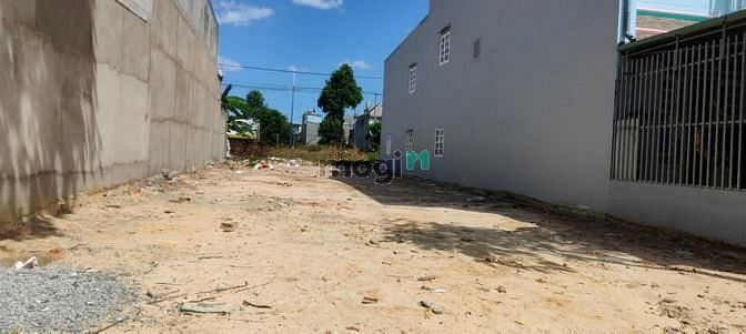 Hình ảnh Cần bán đất khu công nghiệp mỹ phước 3,4 giá rẻ bất ngờ.