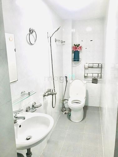 Hình ảnh CHÍNH CHỦ cần cho thuê CHDV bảo vệ 24/24 thang máy BÌNH THẠNH