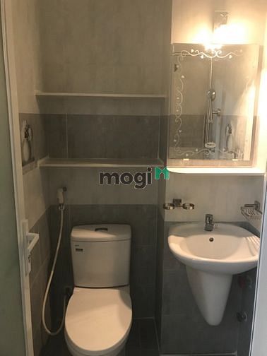 Hình ảnh nhà trọ mới full nội thất trung tâm quận 1