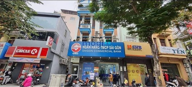 Hình ảnh Cho thuê nhà mặt phố Nguyễn Khánh Toàn