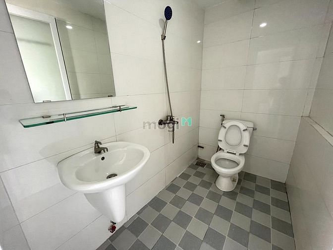 Hình ảnh Cho thuê phòng ngay Bạch Đằng q Tân Bình. Đầy đủ tiện nghi.
