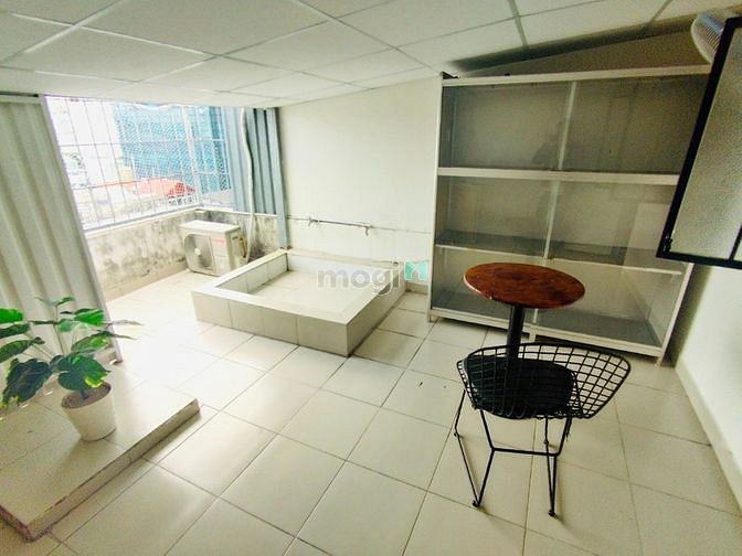 Hình ảnh CH Studio nội thất sát sân bay, gần Lotte Mart Cộng Hòa và Vincom