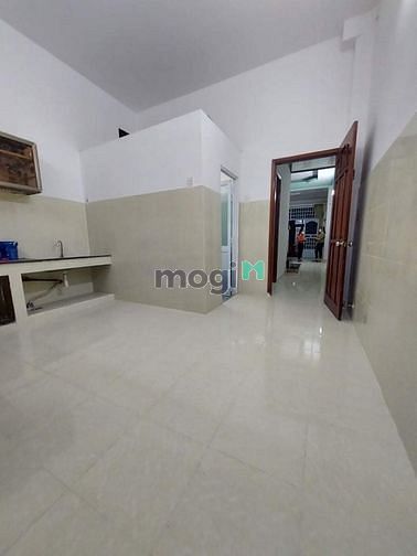 Hình ảnh Bán nhà Âu Cơ Tân Bình, 65m2, 2 tầng, hẻm oto, chỉ 6 tỷ 2.