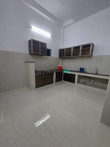 Hình ảnh Bán nhà Âu Cơ Tân Bình, 65m2, 2 tầng, hẻm oto, chỉ 6 tỷ 2.