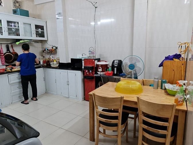 Hình ảnh Bán nhà gần Vincom Phan Văn Trị, Gò Vấp, 77m2, ngang 4.3m, Chỉ 6.2 tỷ