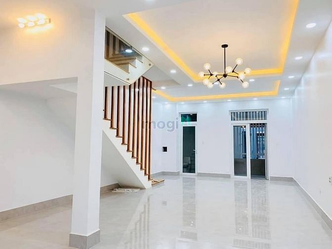 Hình ảnh Nhà chính chủ 2 lầu SHR hẻm 1 sẹc 6m thông Bình Tân