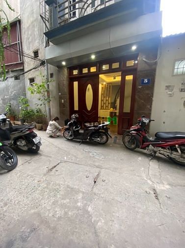 Hình ảnh Cho thuê nhà phân lô Đầm Trấu - thời hạn thuê dưới 1 năm