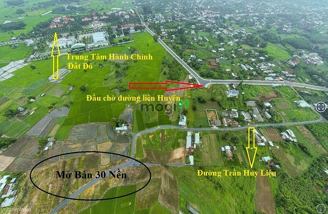 Hình ảnh Lên Nhanh Lô Đất Sau Lưng Trung Tâm Hành Chính Thị Trấn Đất Đỏ.