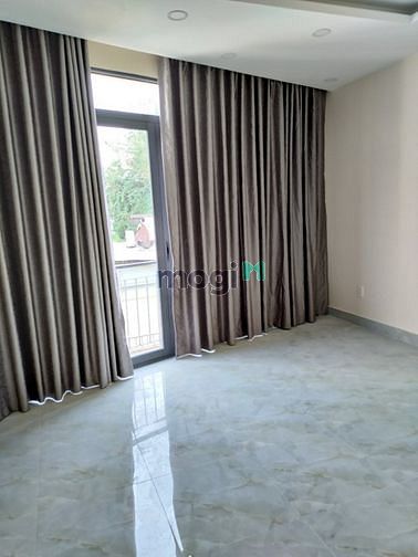 Hình ảnh Nhà HXH Phan Văn Trị P11! 6.5 tỷ, 5.1x9 3 lầu