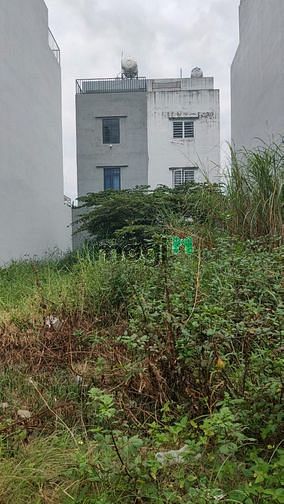 Hình ảnh Chính chủ cần tiền bán gấp lô đất 5x22, KDC Phú Lợi chỉ 38tr/m2