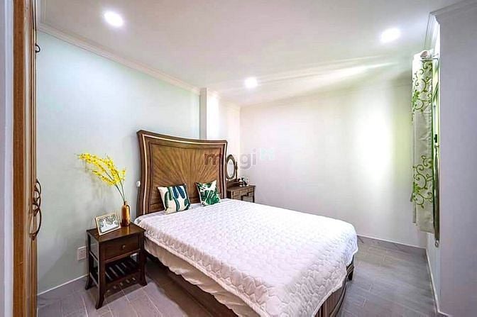 Hình ảnh Cho thuê 1PN riêng ban công to full nội thất ngay quận 1