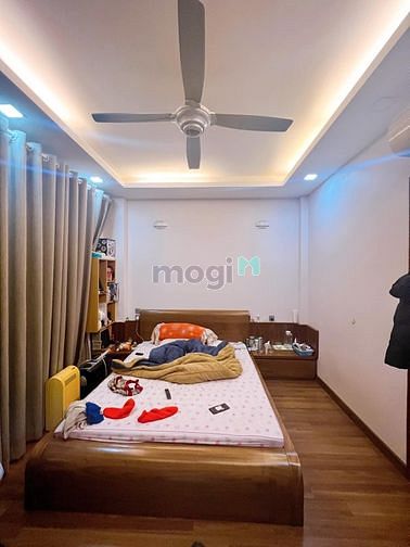 Hình ảnh 1 Căn Duy Nhất, Phố Bồ Đề, 5 Tầng, 45m, Nhích 4 tỷ