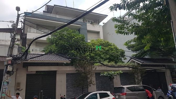 Hình ảnh Cho thuê biệt thự 20x25m Hầm trệt 4 lầu Tân Bình
