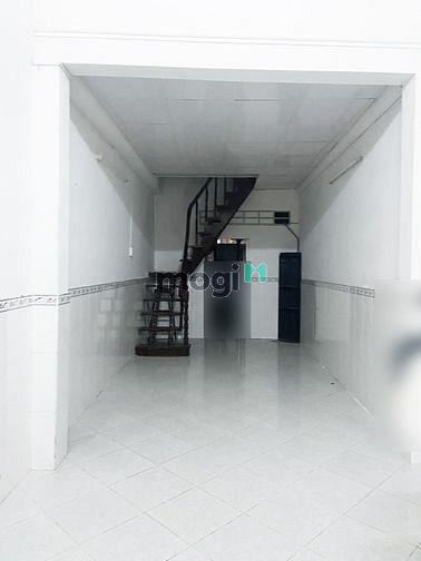 Hình ảnh Cho thuê nhà hẻm Thành Thái 4pn 2wc 4x16m chỉ 11tr Q10