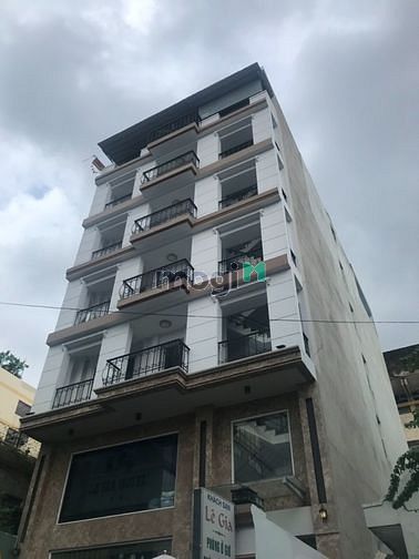 Hình ảnh Cho thuê 392B Nguyễn Đình Chiểu, Quận 3 gần ngã 4 Cao Thắng