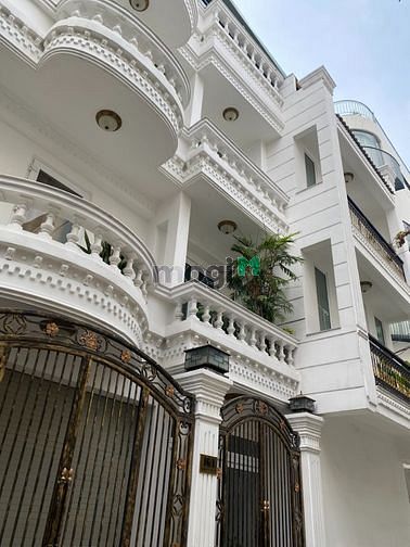 Hình ảnh Nhà VIP mới xây Hẻm Hoàng Diệu