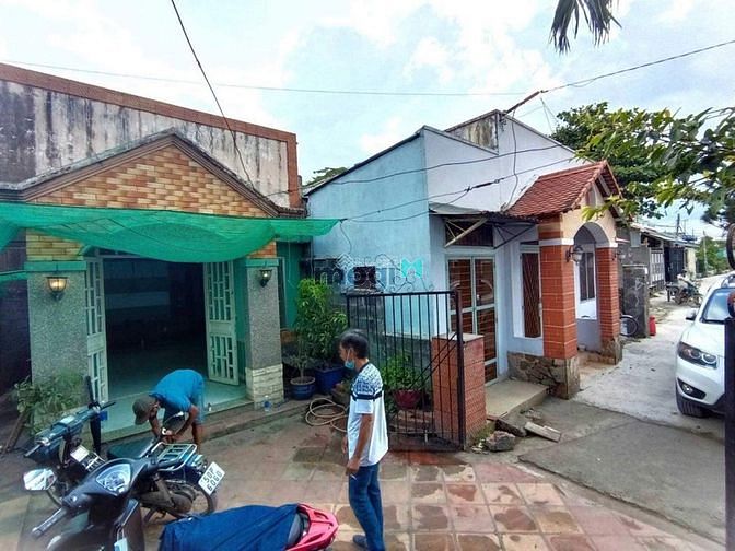 Hình ảnh Nhà ngợp dtich khủng 189m2 Chợ Hóc Môn