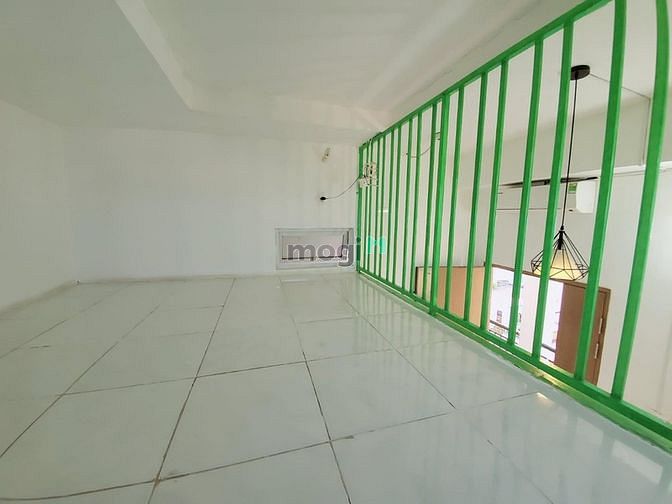 Hình ảnh Phòng gác lửng có BAN CÔNG thoáng full NT ngay KCN Tân Bình