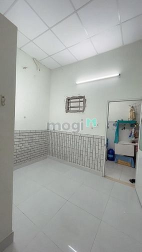 Hình ảnh Bán nhà 80m2 Lạc Long Quân, P10 Tân Bình chỉ 5,15 tỷ