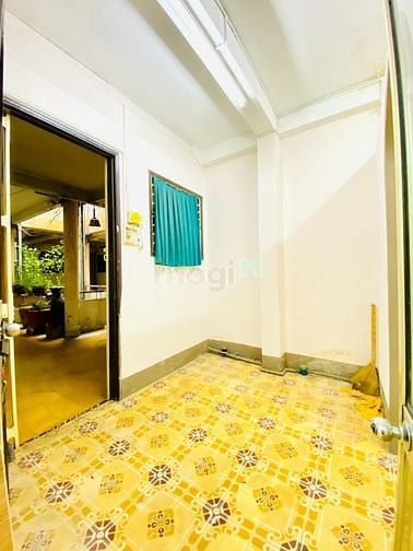 Hình ảnh NHA 60m2 nhà trống CC Lạc Long Quân Q11