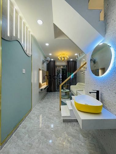 Hình ảnh Xe hơi đậu sát nhà- Biệt Thự mini- Nội thất cao cấp